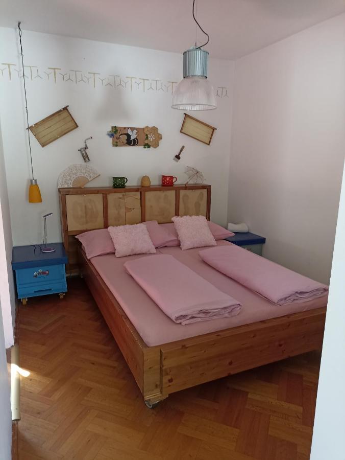 Apartamento Uj Vilag Harkány Exterior foto